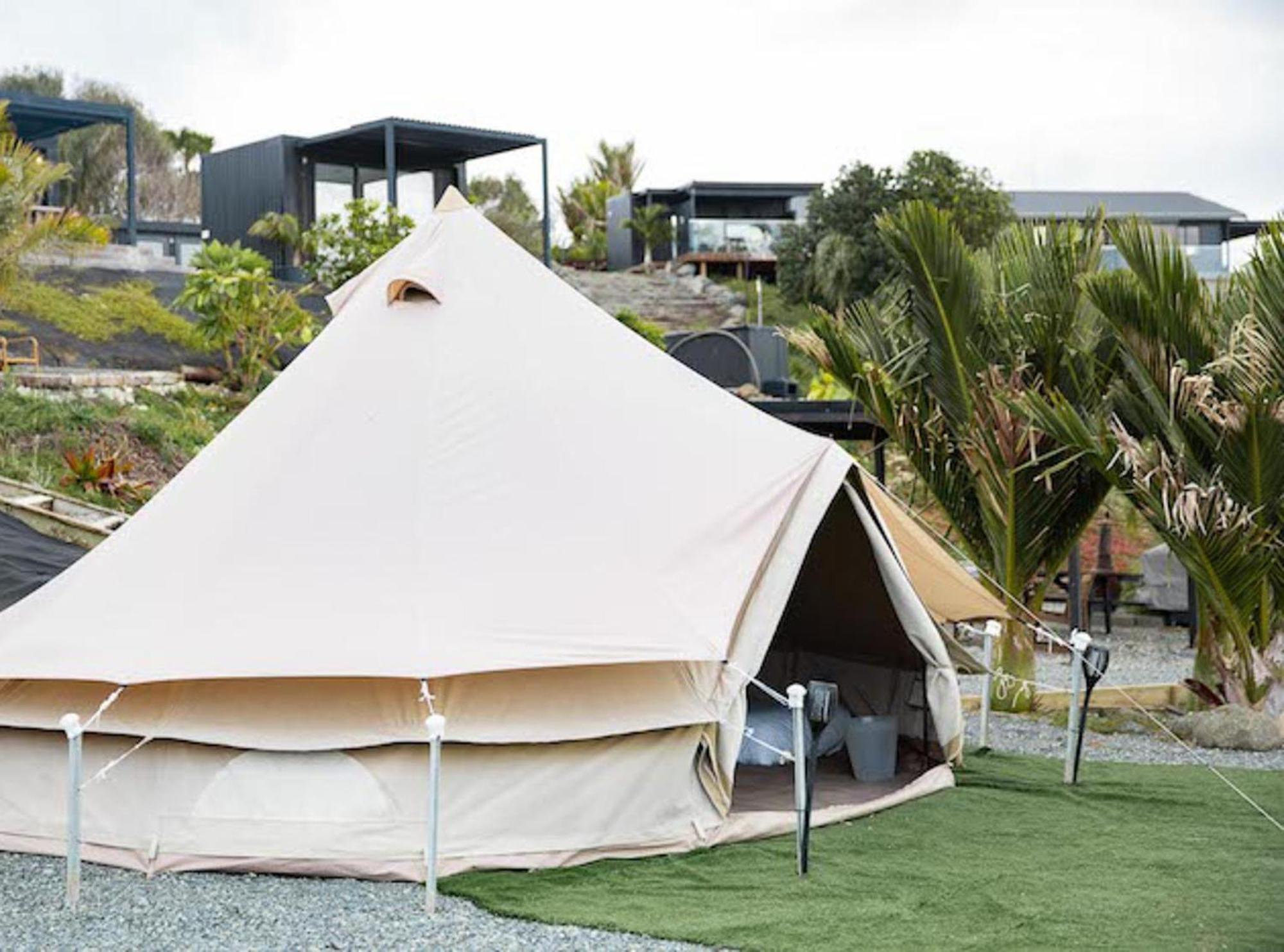 Aotearoa Surf Eco Pods Hotel Te Arai Exterior photo